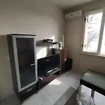 Homestay Your - In Front Of The Varna